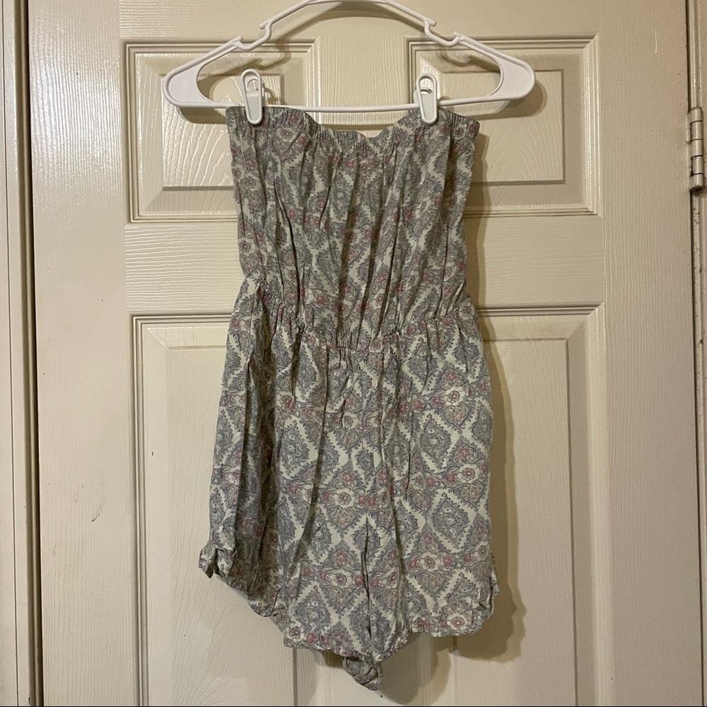 abercrombie & fitch floral strapless romper